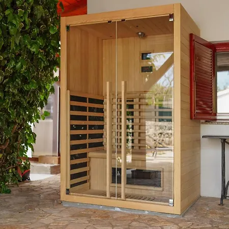 Case de vacanță House Stone Lady Dobrinj