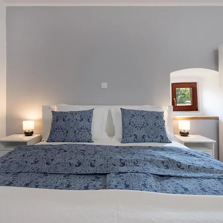 Prázdninový dům House Stone Lady Dobrinj