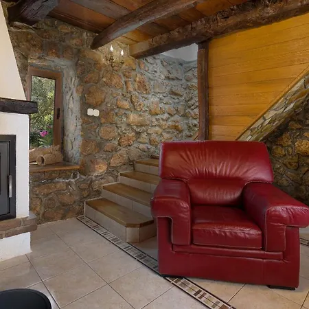 House Stone Lady * Dobrinj