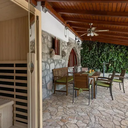 House Stone Lady Case de vacanță *