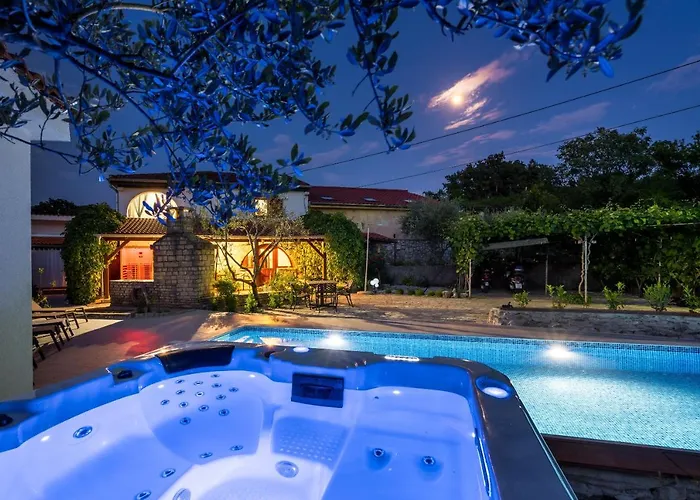 度假居 House Stone Lady *