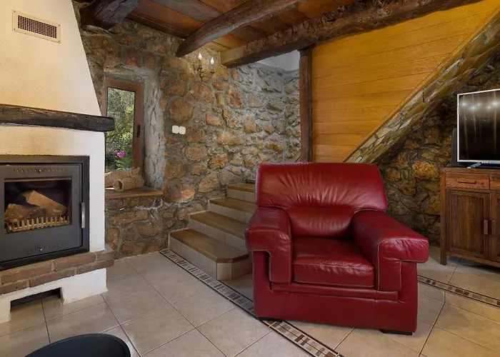 House Stone Lady * Dobrinj