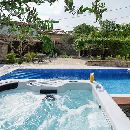 House Stone Lady Vikendica *